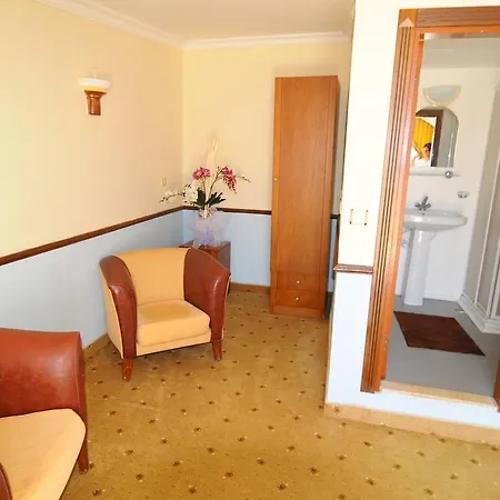Palace Hotel 2*