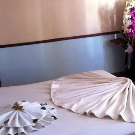 Palace Hotel 2*
